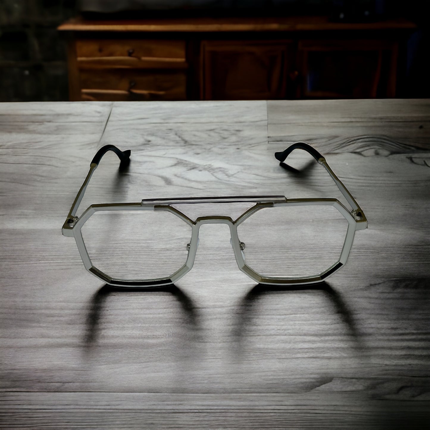 Sunglasses .