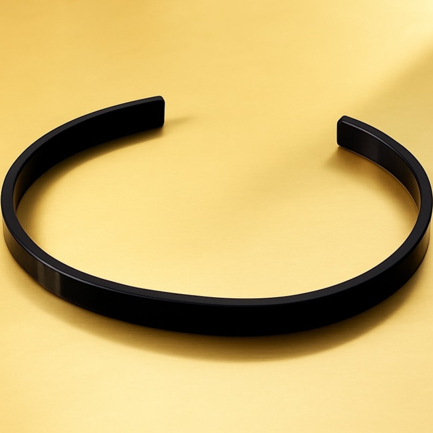 CUFF BRACELET