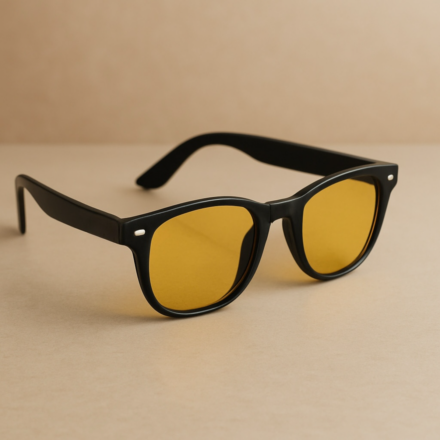 Trendy Sunglass