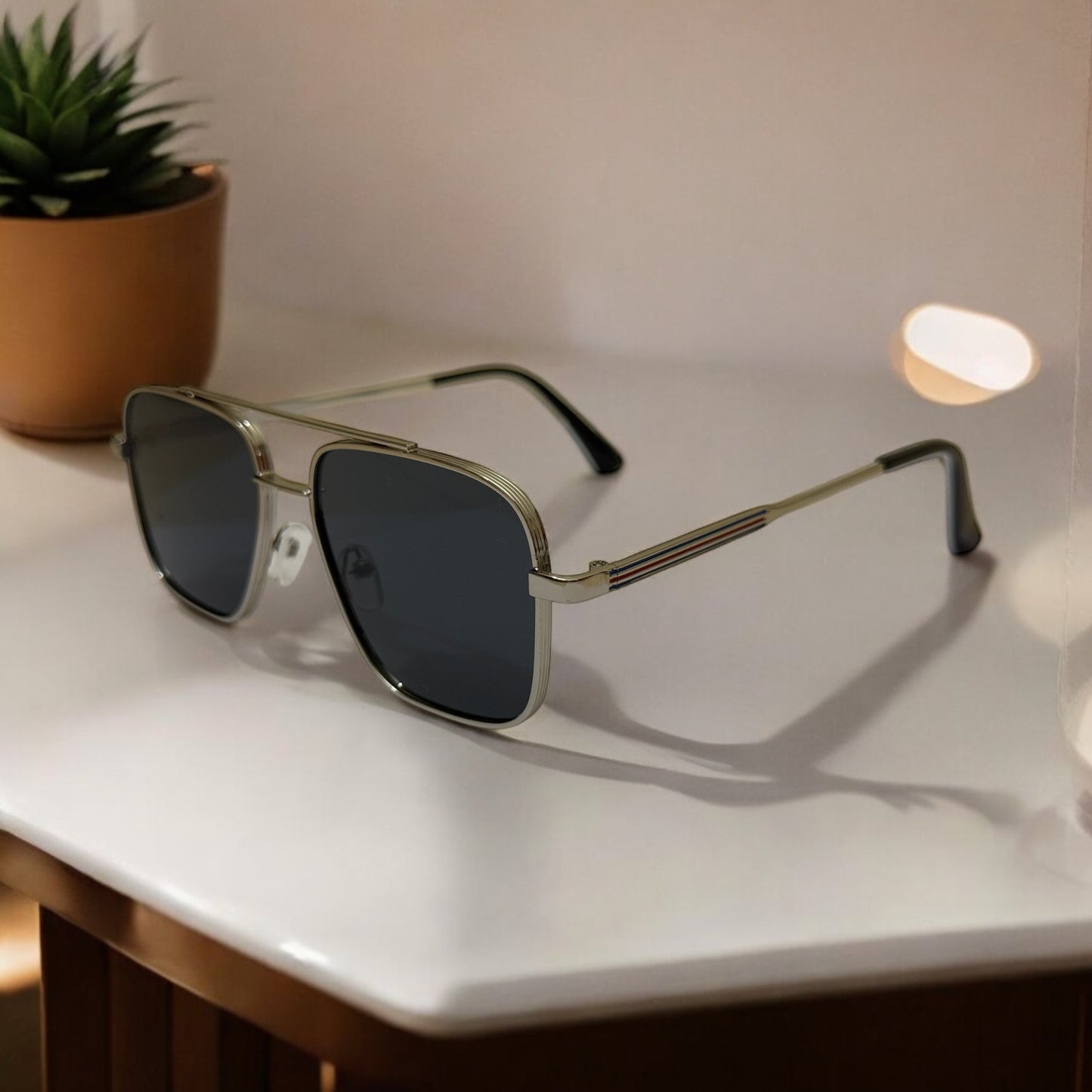 Sunglasses .
