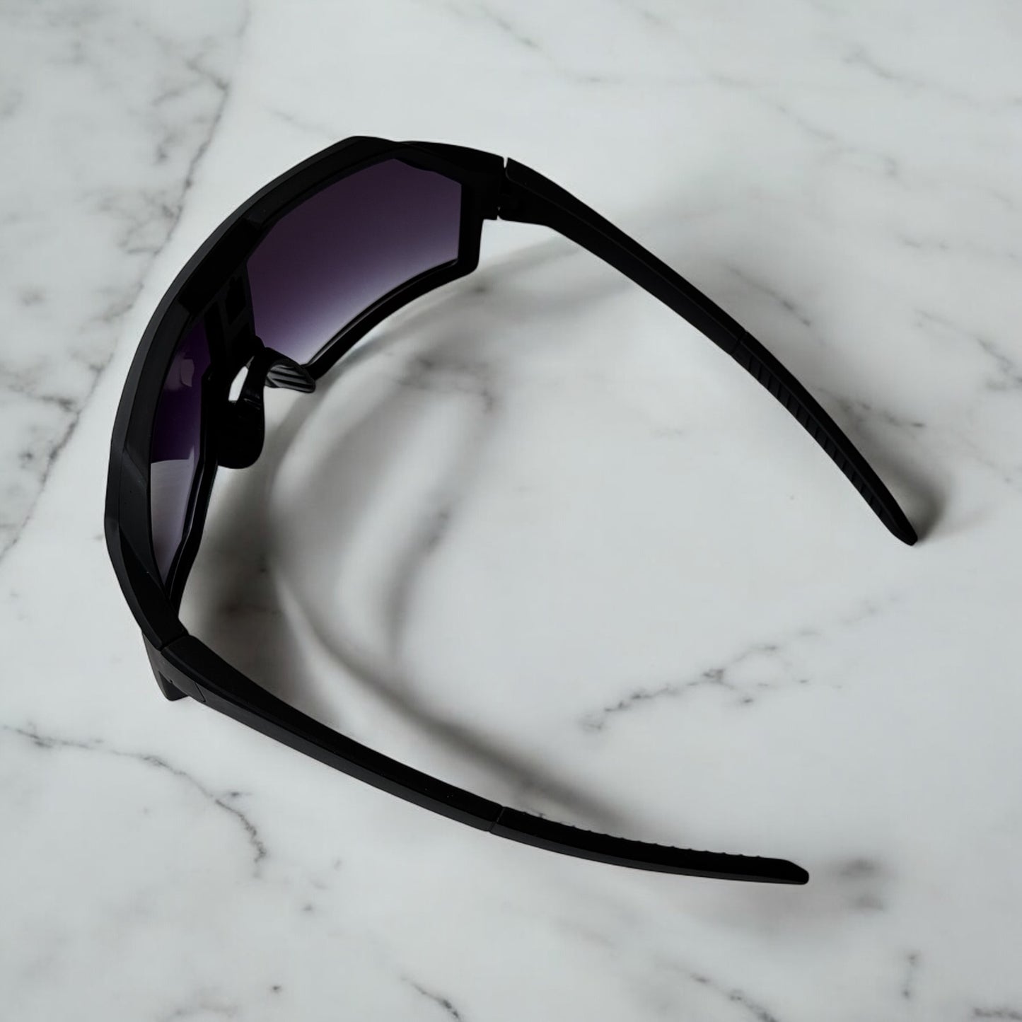 Sports sunglasses