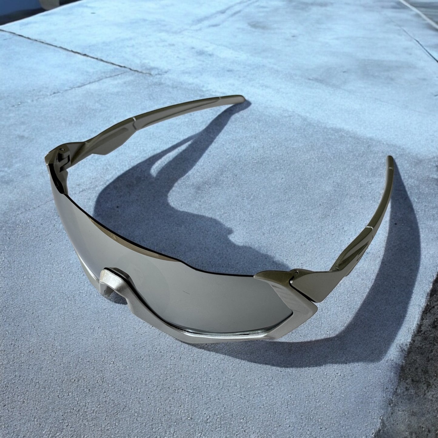 Sports sunglasses