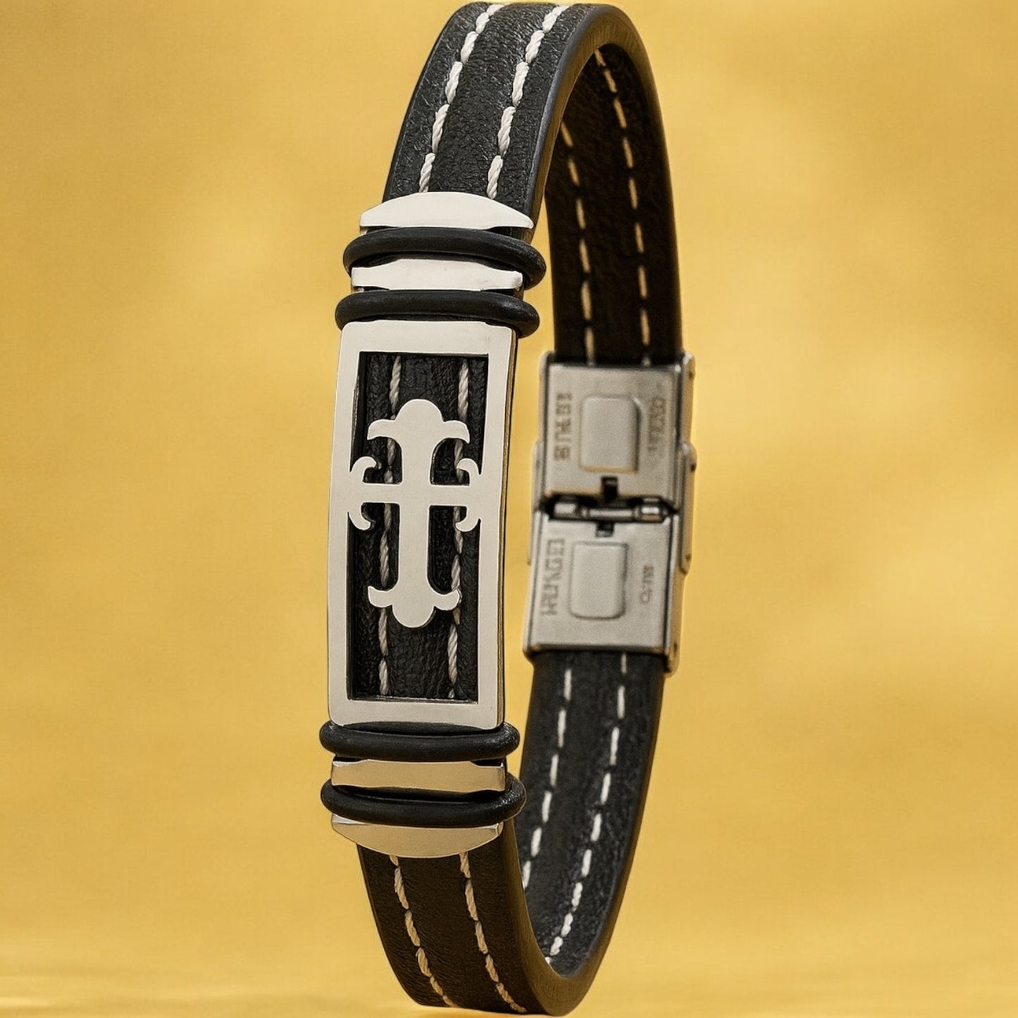 CUFF BRACELET