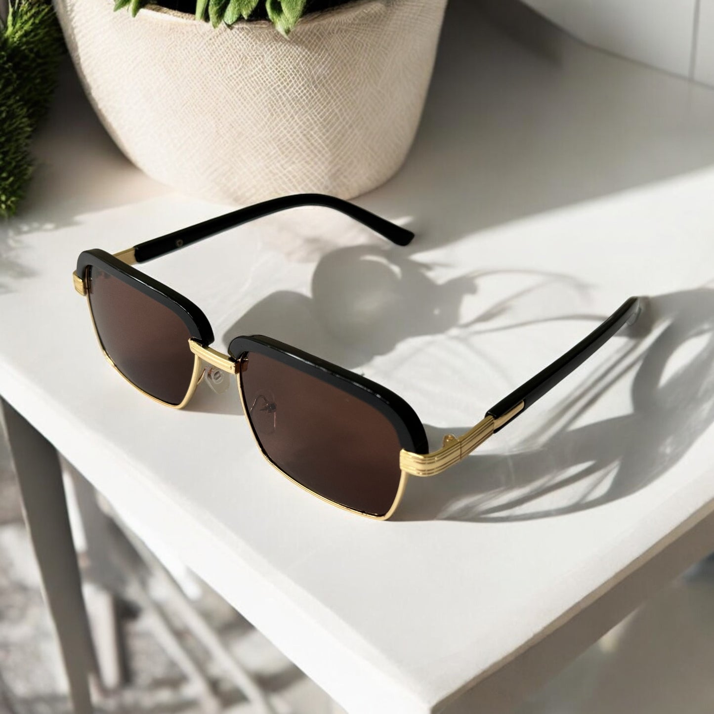 Sunglasses .