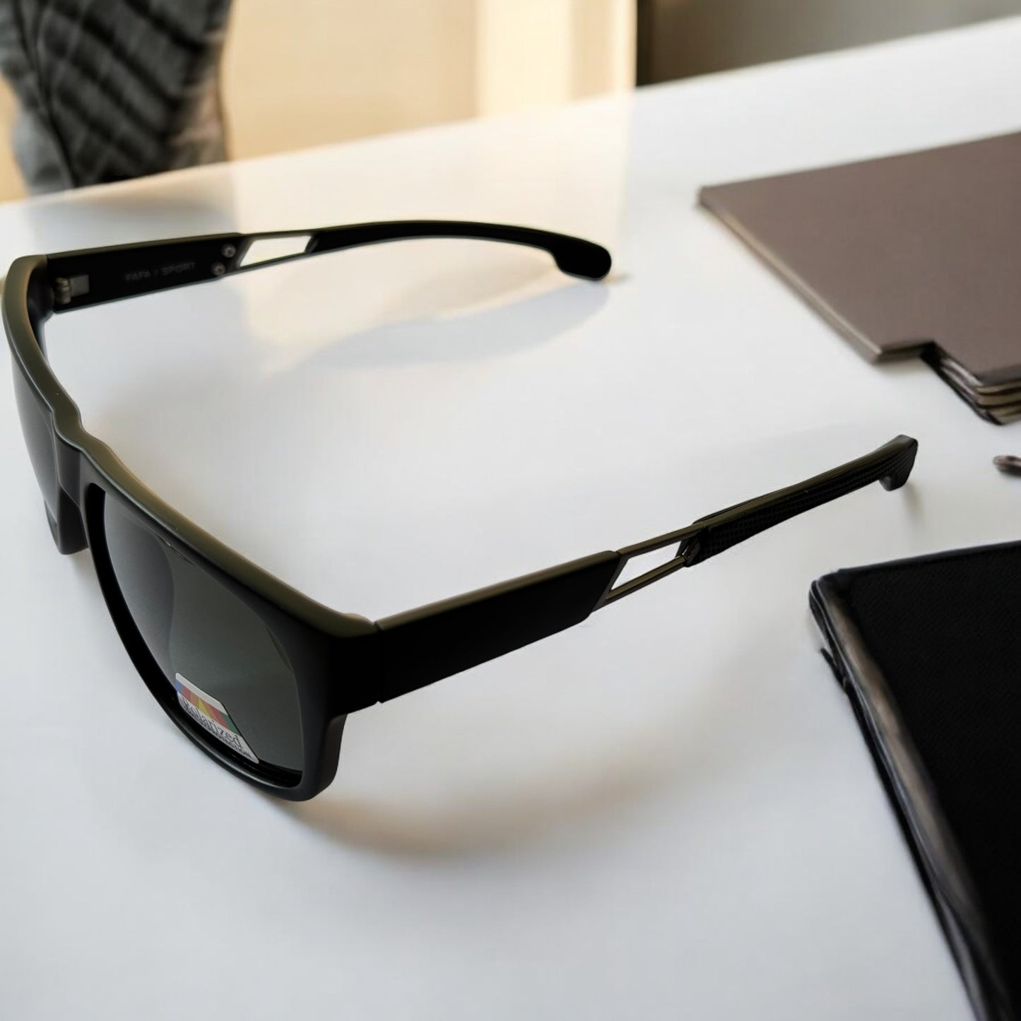 polarized Sunglasses .