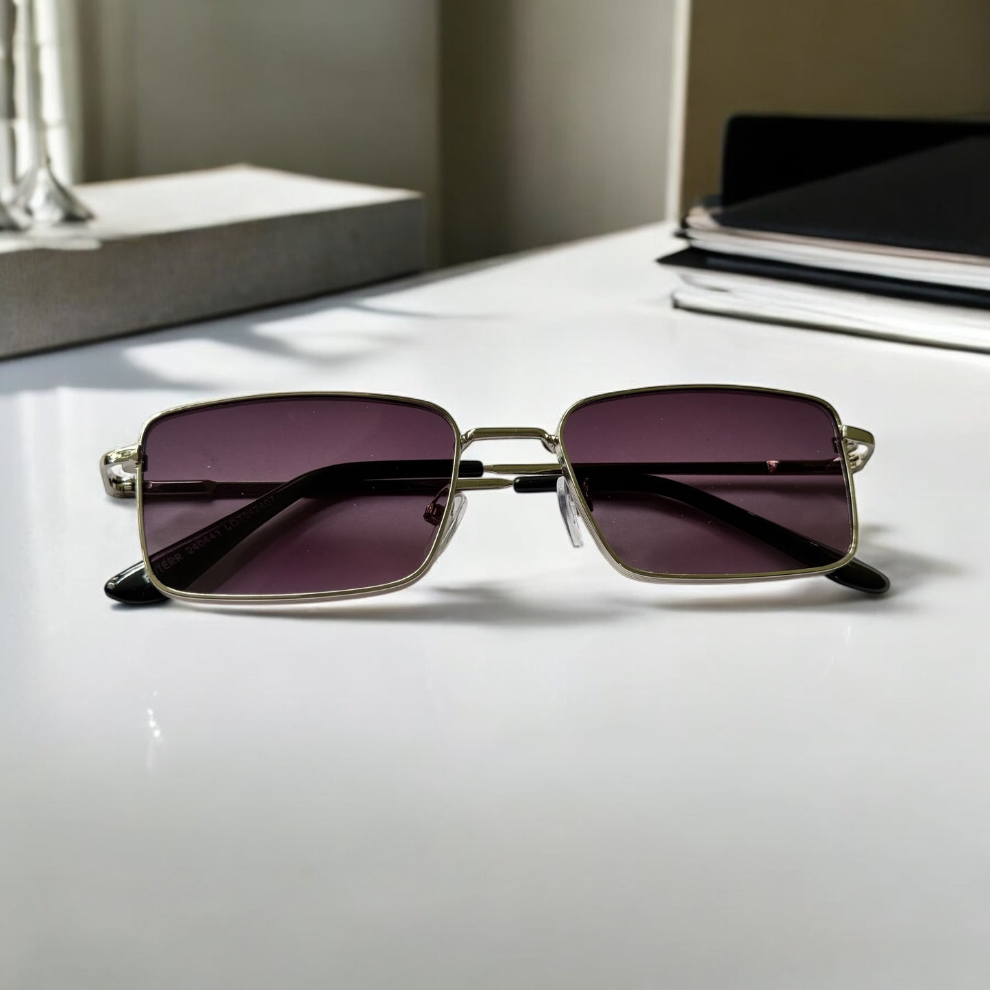 Sunglasses .