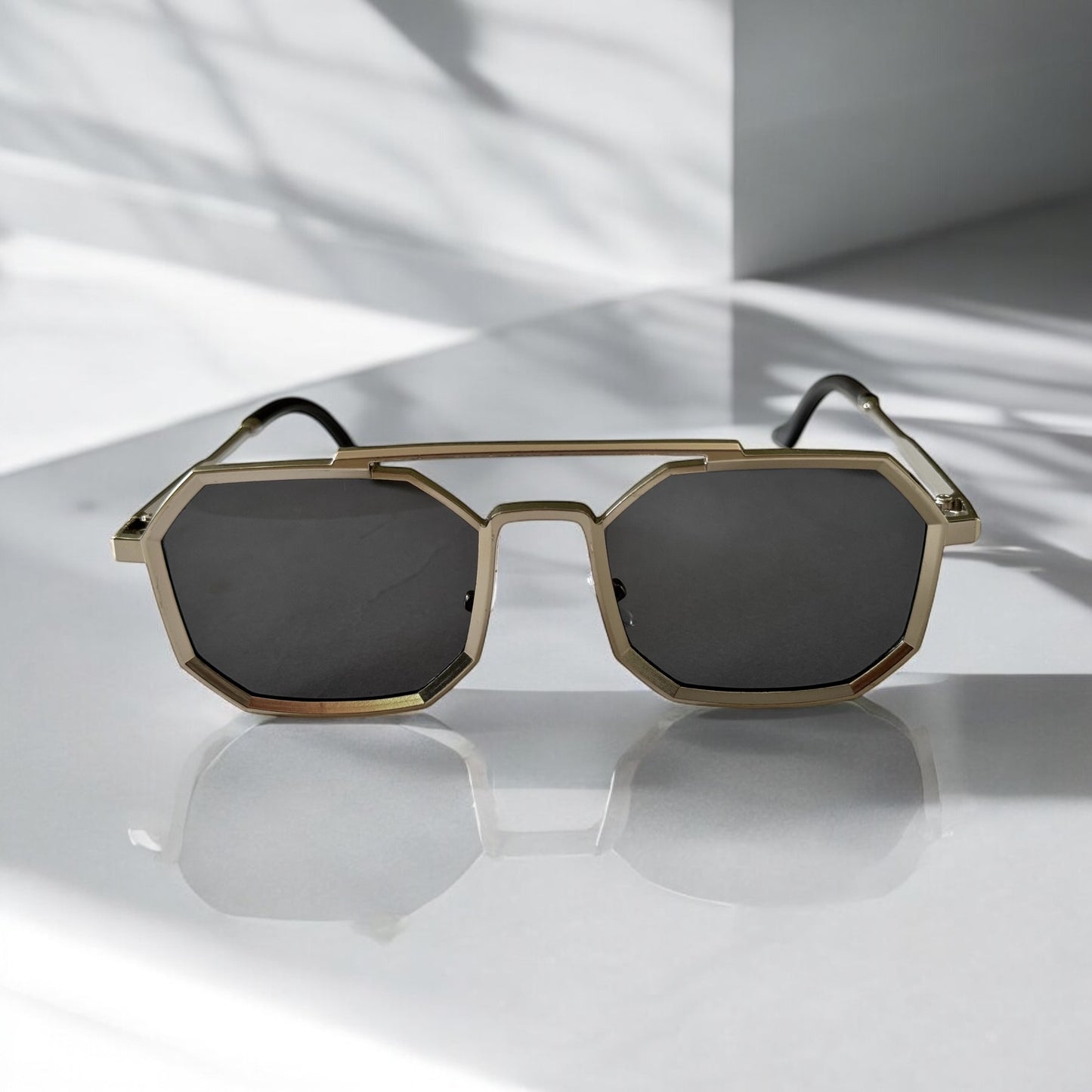 Sunglasses .