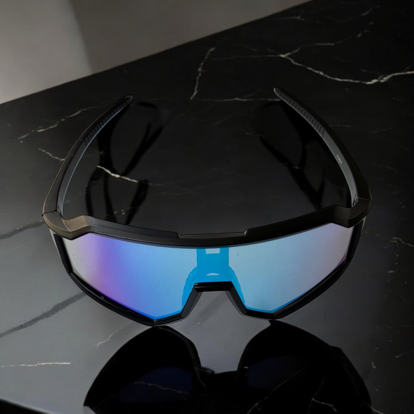 Sports sunglasses