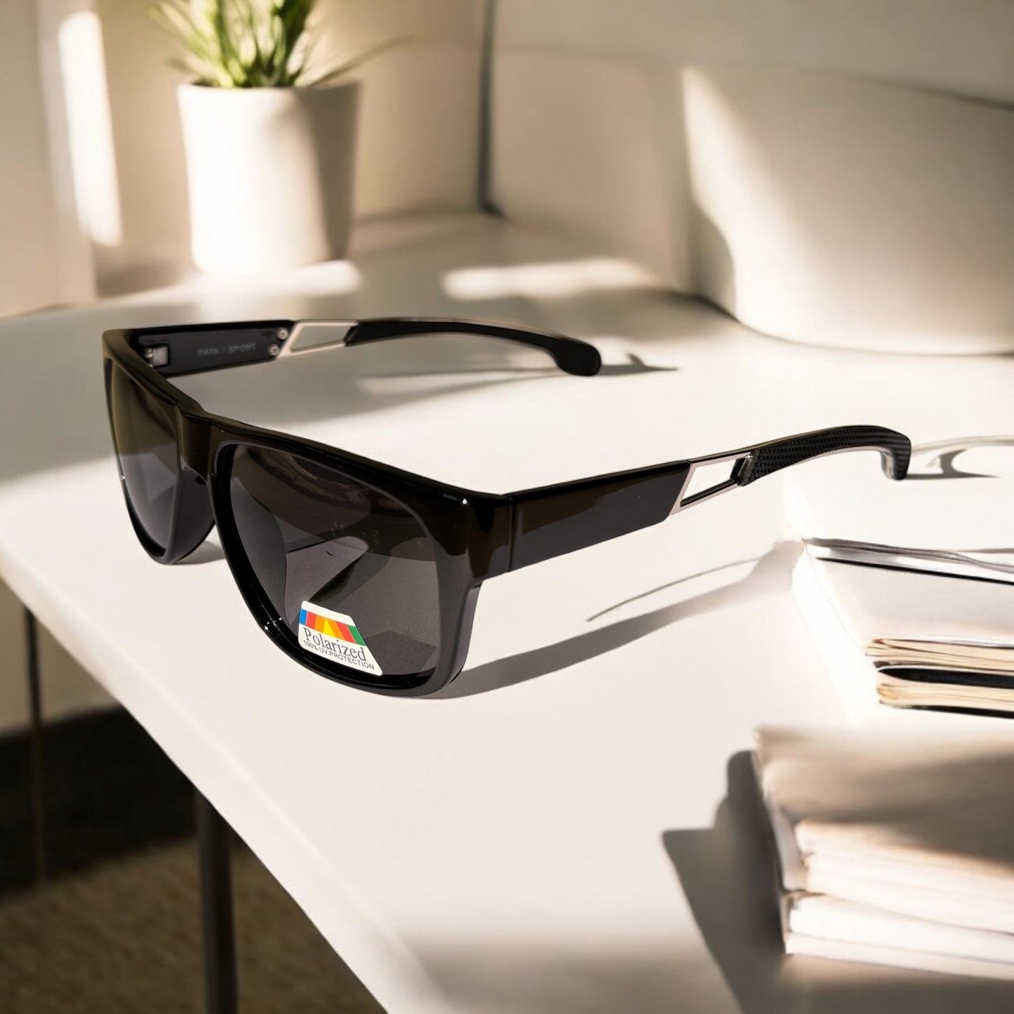 polarized Sunglasses .