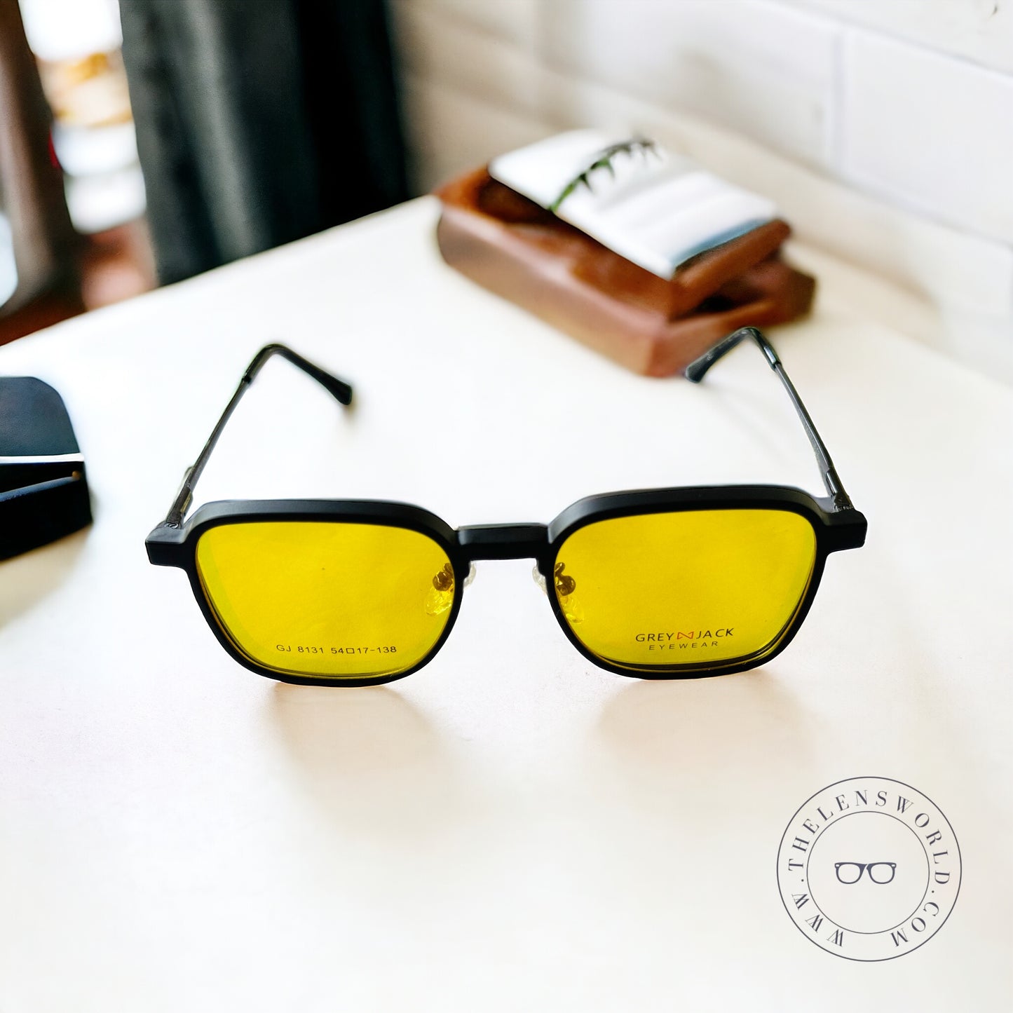 Adlus Clip On Sunglasses