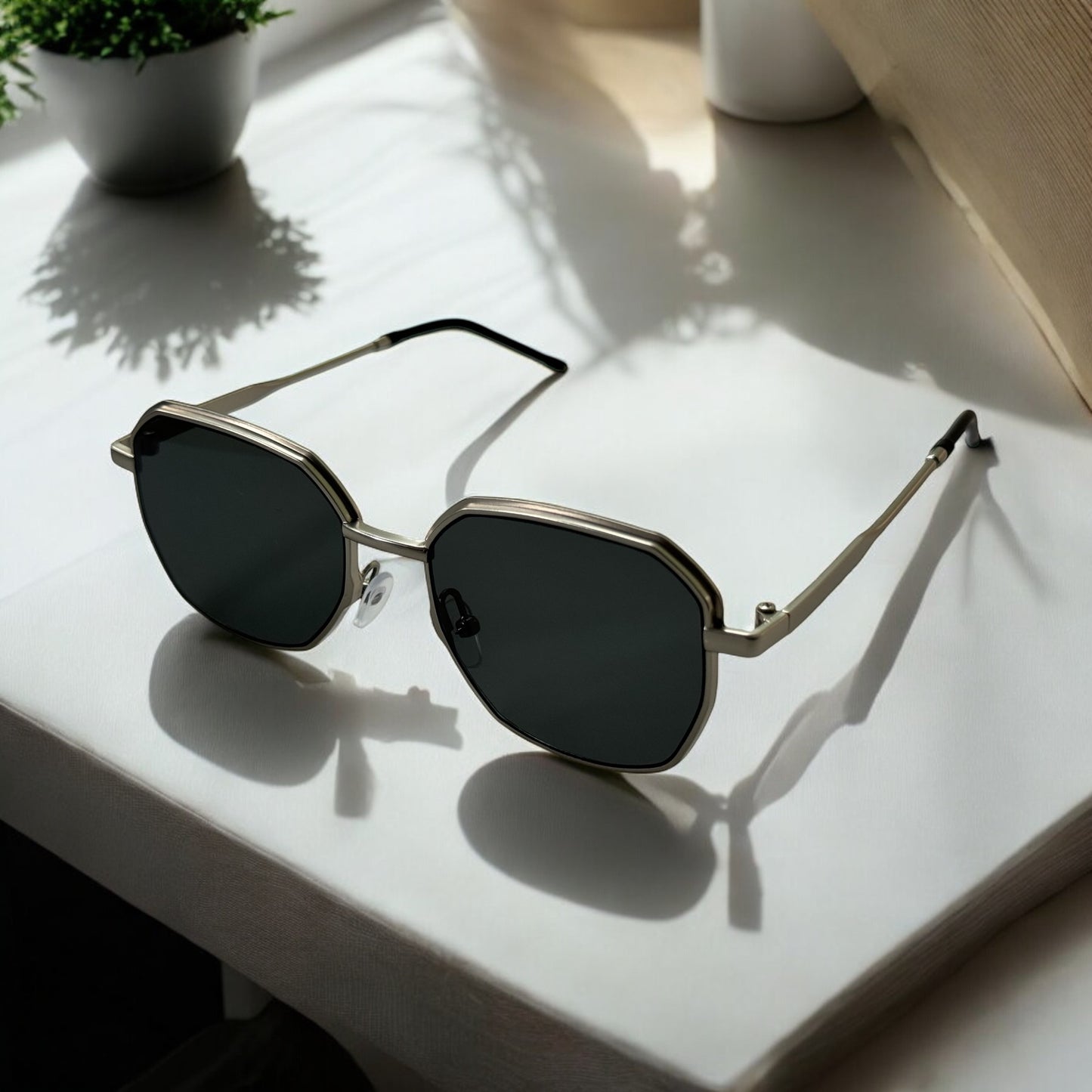 Sunglasses .