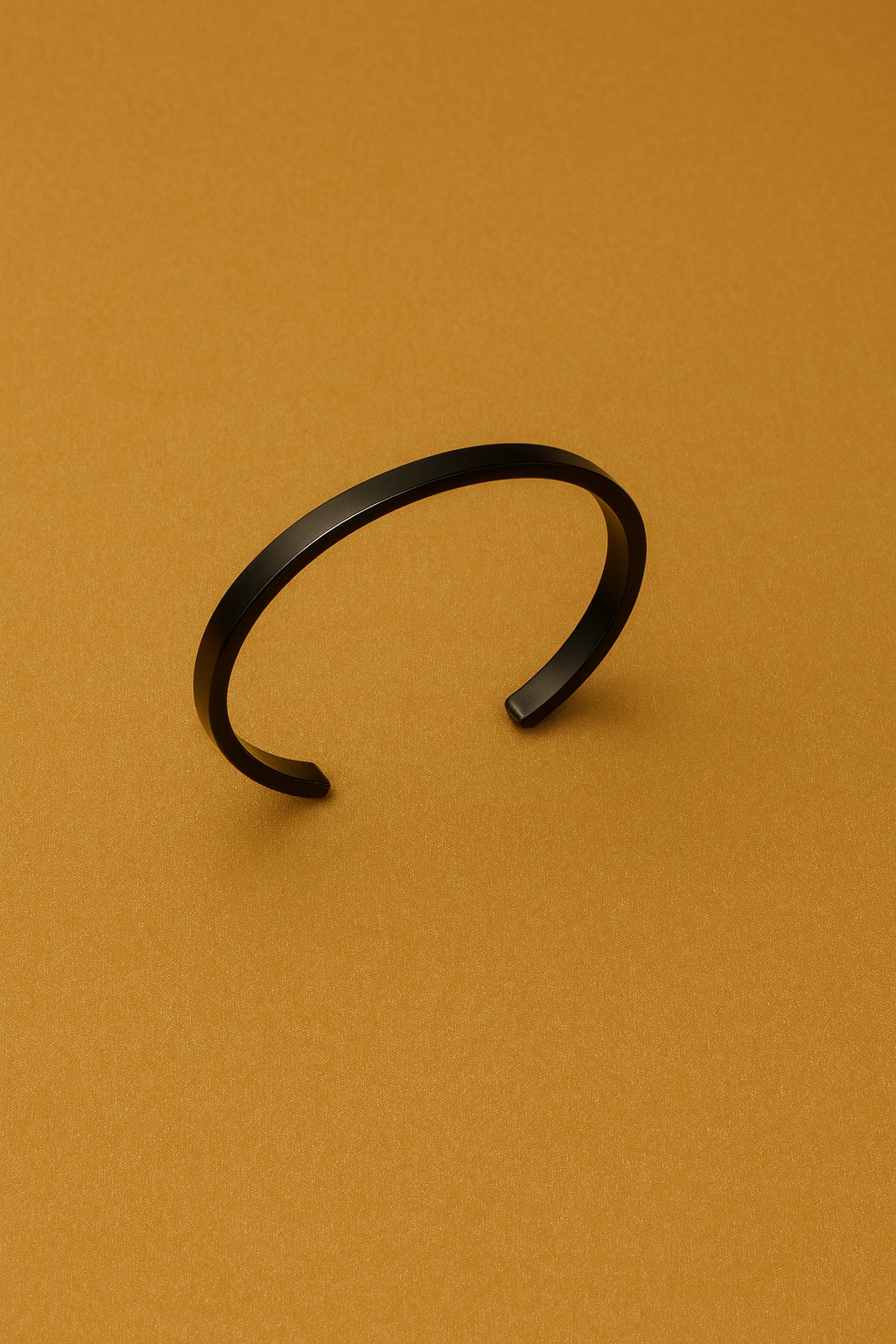 CUFF BRACELET