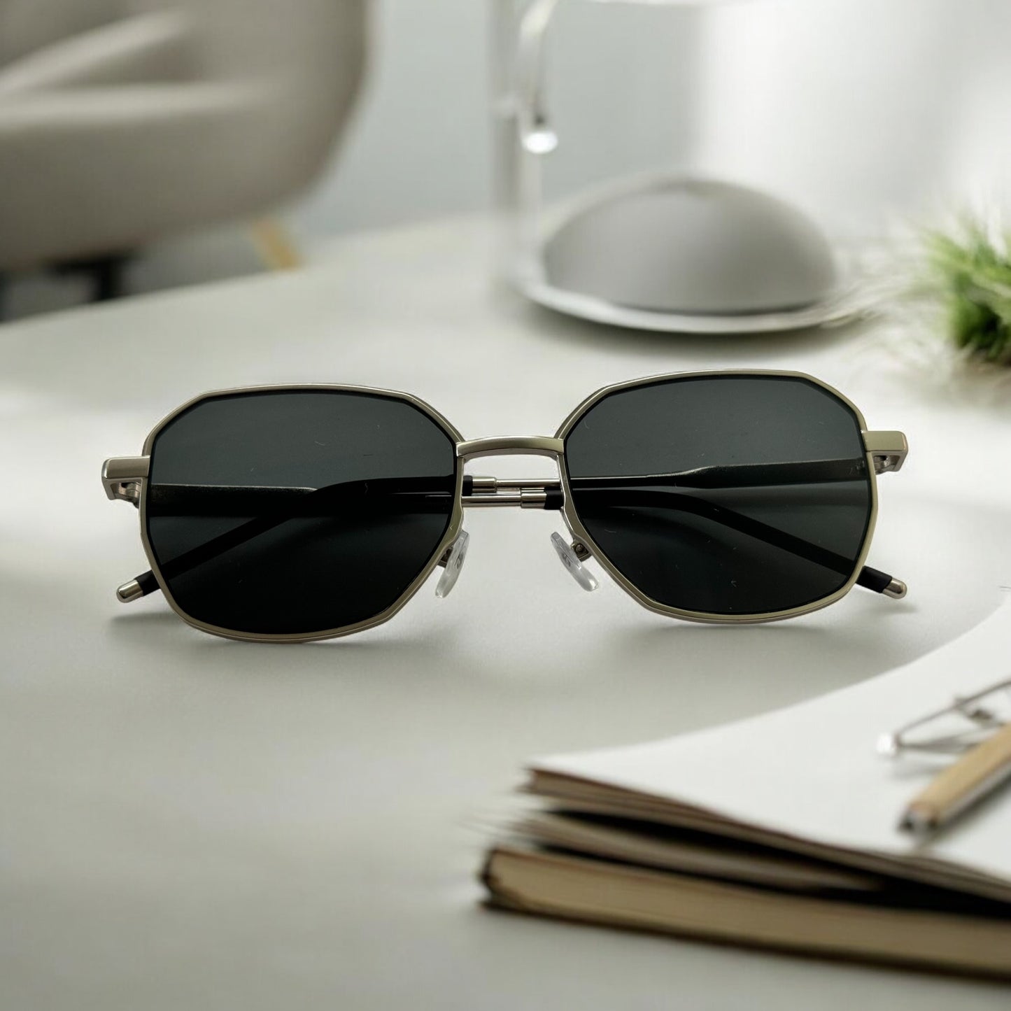 Sunglasses .