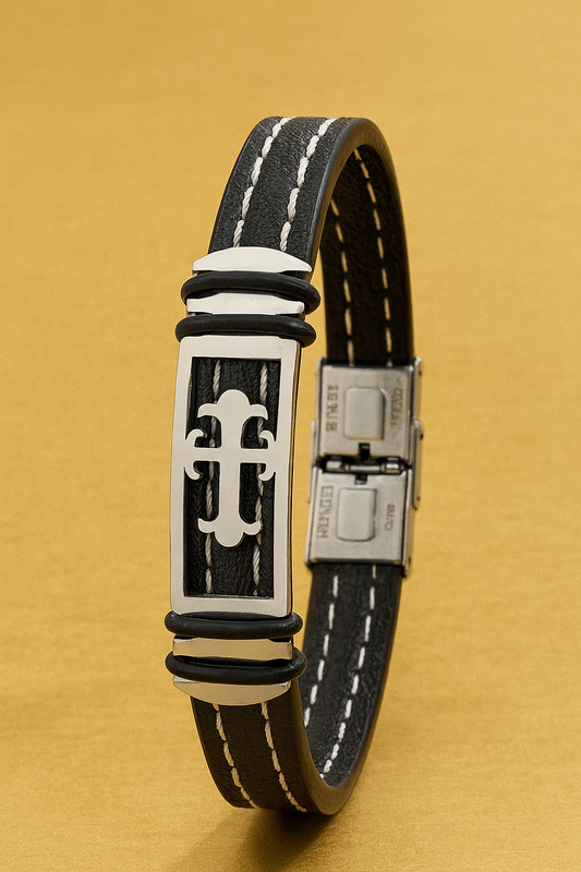 CUFF BRACELET